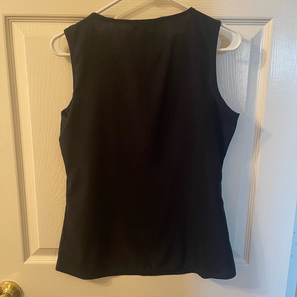 Banana Republic Navy Sleeveless Top with Crochet Lace Neckline – Size S - Picture 2 of 4